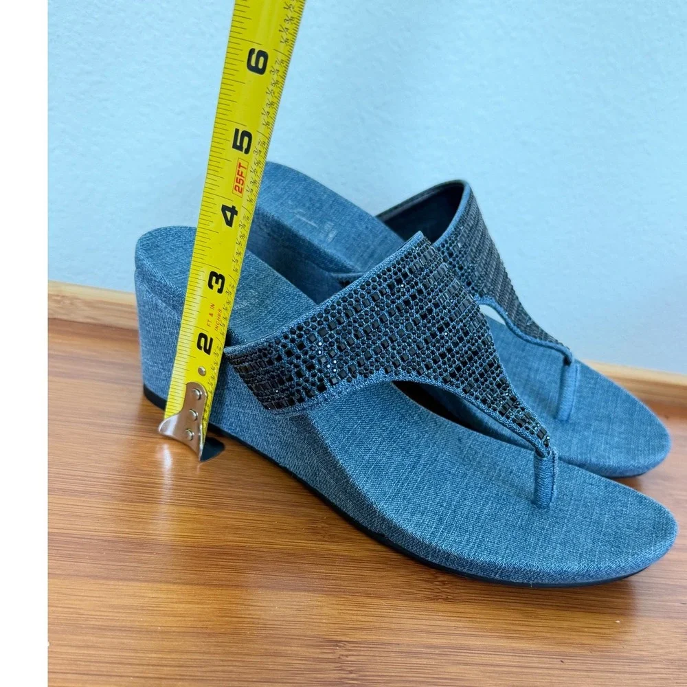 Simply Vera Vera Wang Blue Denim Rhinestone Wedge Sandals Slides Womens 8.5 M